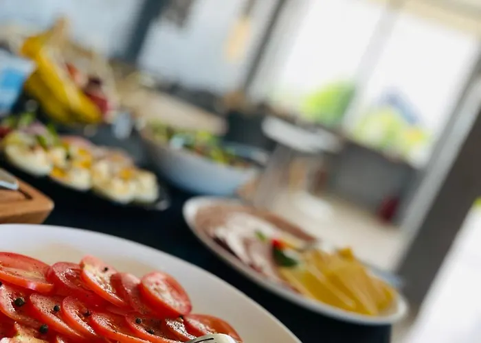 Apart-hotel Jasmine By Housine Zator